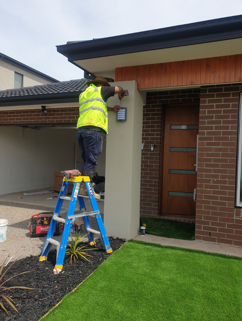 Mana-Fuse-Electrical-Services-Melbourne-12