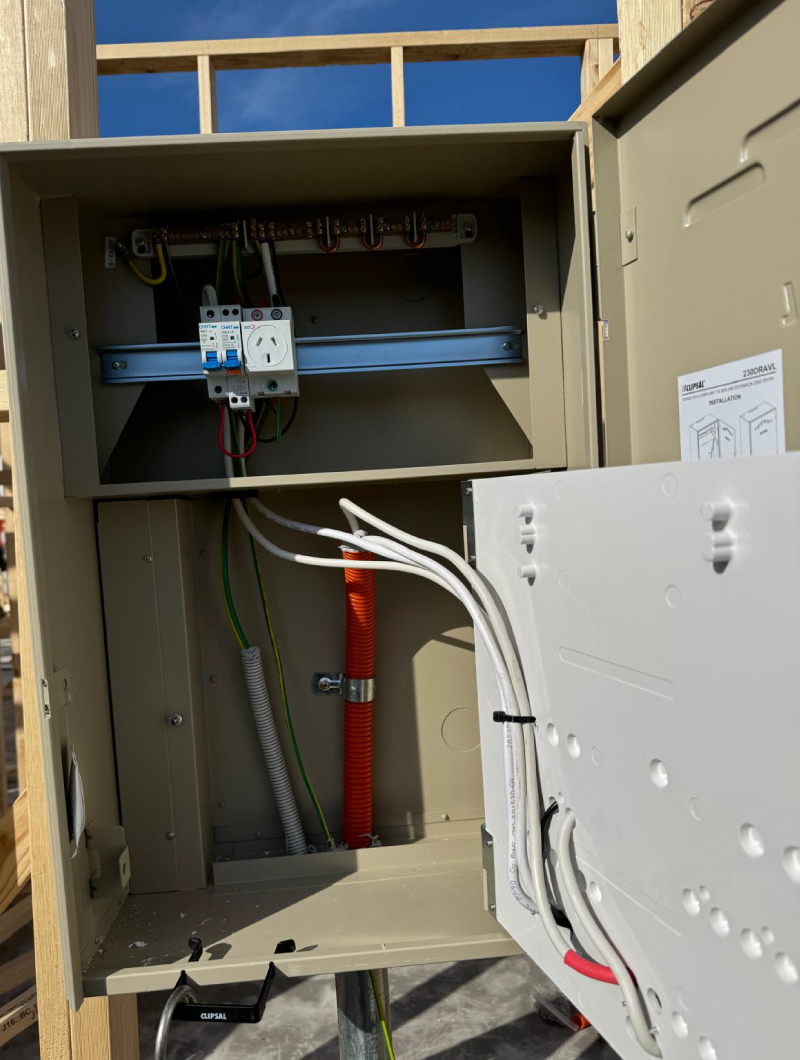 Mana-Fuse-Electrical-Services-Melbourne-9